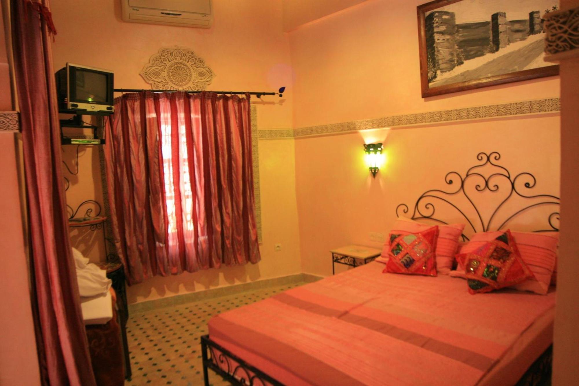Riad Anass Al Ouali Fez Exterior photo